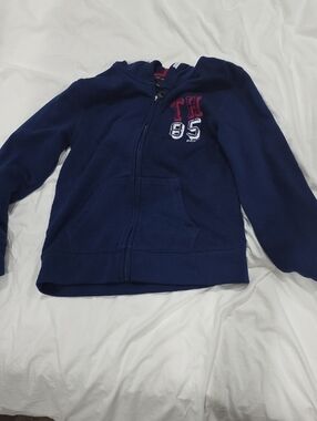 Nwot Tommy  Hilfiger Kids Navy Zip-Up Hoodie with 'TH 85' Patch